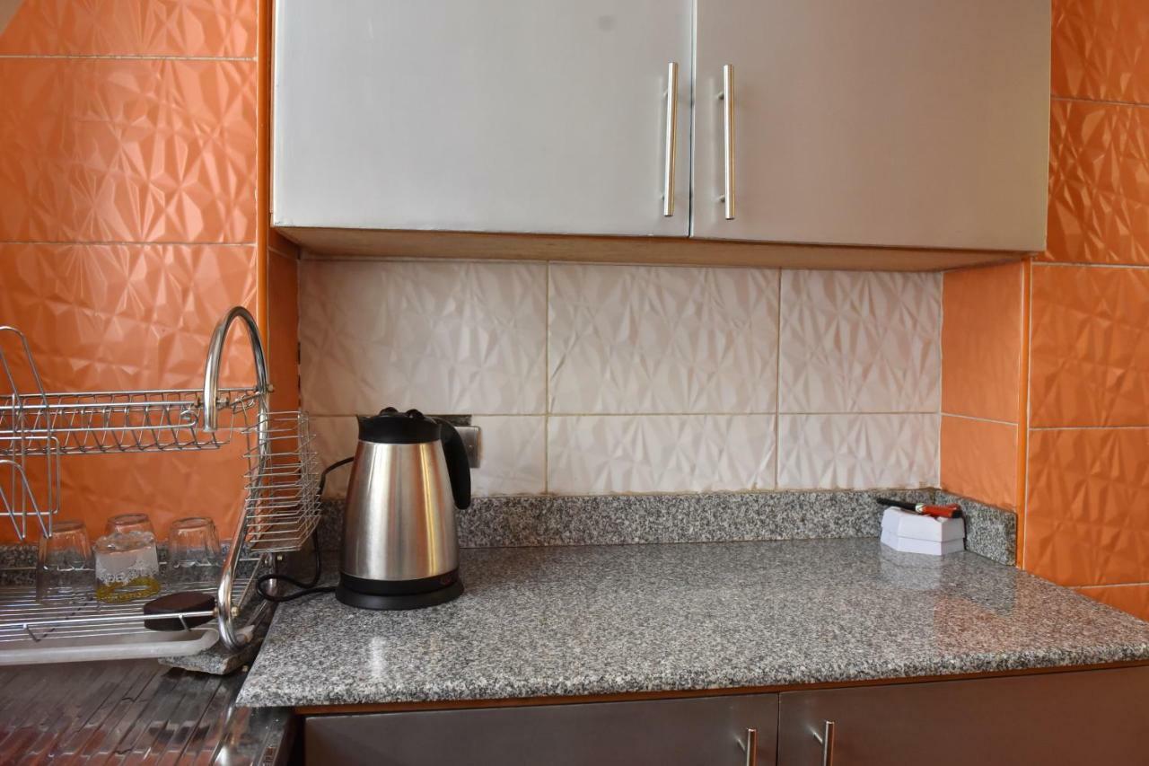 Two-Bedroom Apartment at Mohamed Farid Street Kairo Eksteriør bilde