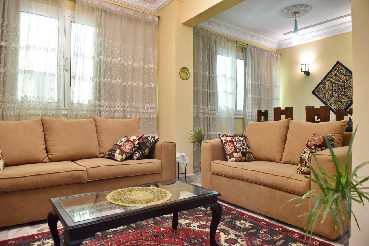 Two-Bedroom Apartment at Mohamed Farid Street Kairo Eksteriør bilde