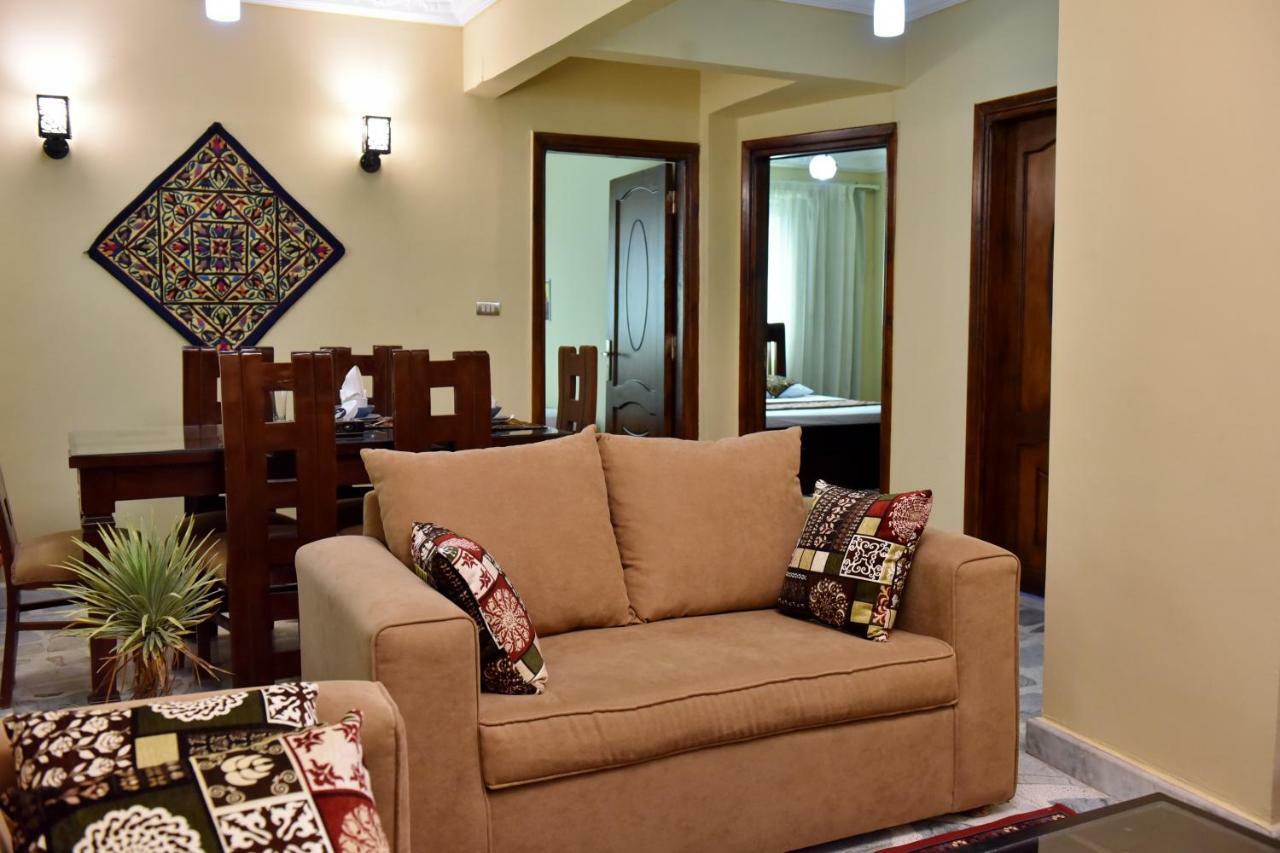 Two-Bedroom Apartment at Mohamed Farid Street Kairo Eksteriør bilde