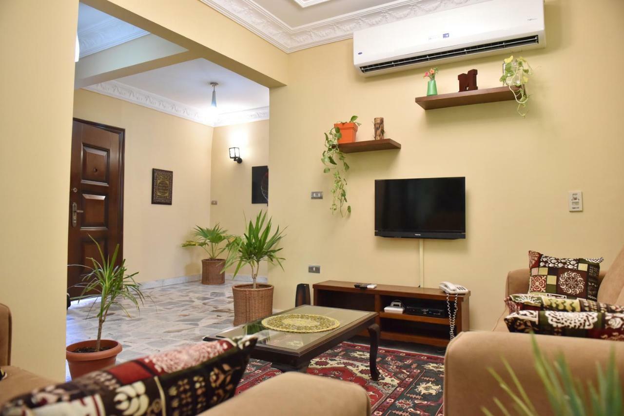 Two-Bedroom Apartment at Mohamed Farid Street Kairo Eksteriør bilde