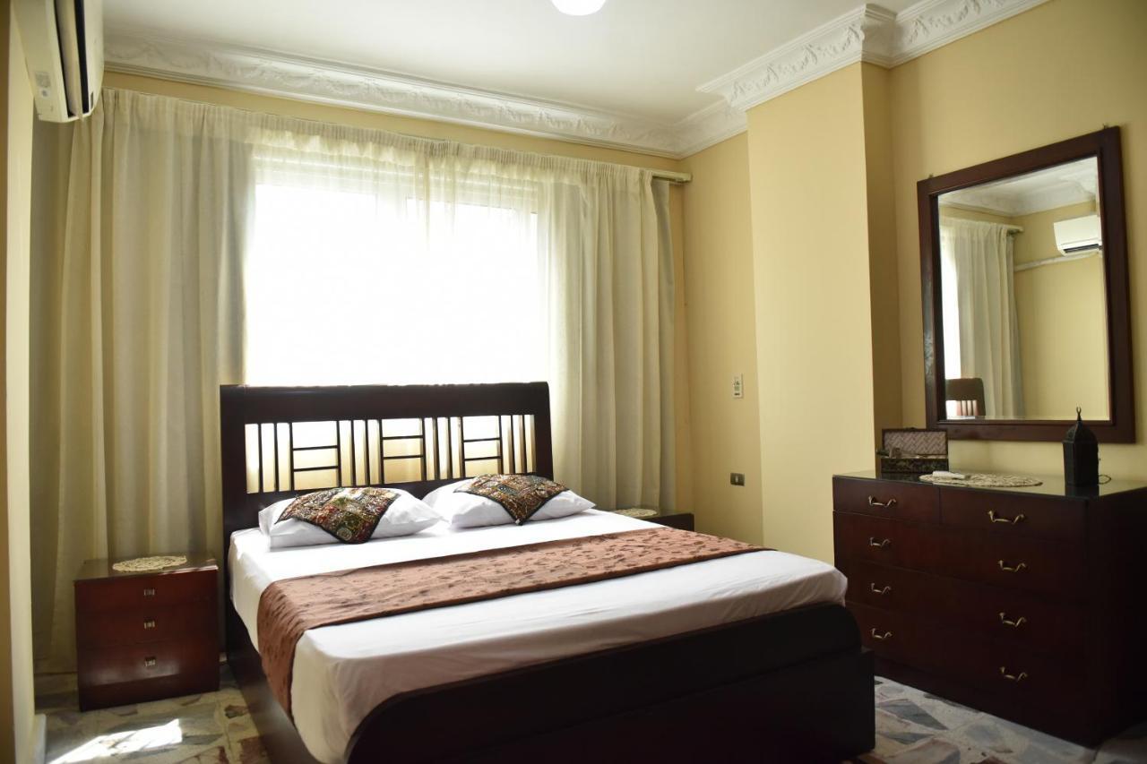 Two-Bedroom Apartment at Mohamed Farid Street Kairo Eksteriør bilde